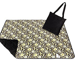 Roebury Picnic Blanket & Beach Blanket