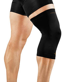 Tommie Copper Men's Recovery Refresh Knee Sleeve
