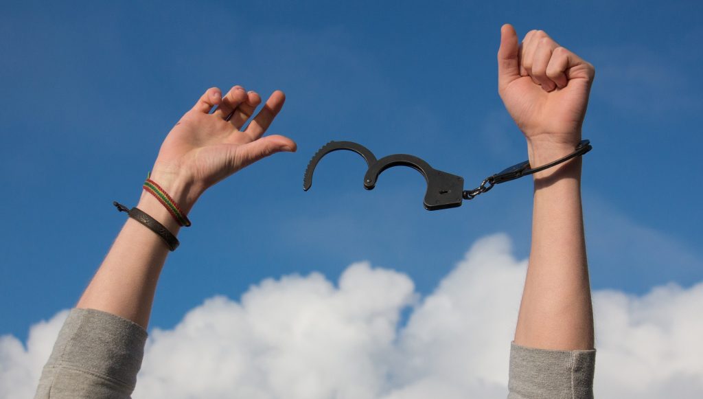 break free from drugs