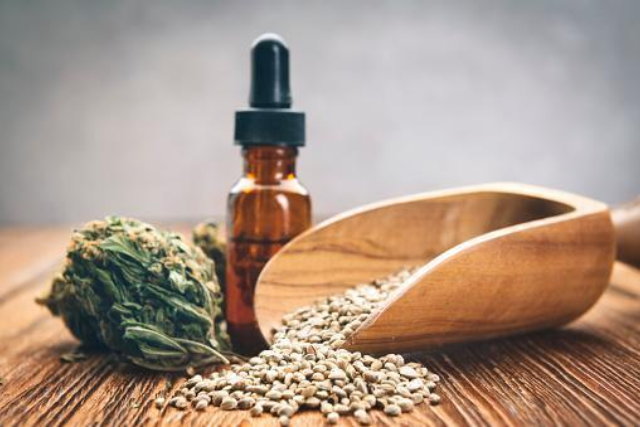 Hemp drops and buds