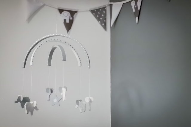 crib mobile